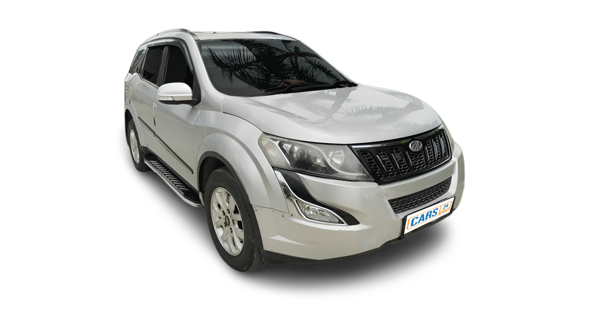 Mahindra XUV500-img